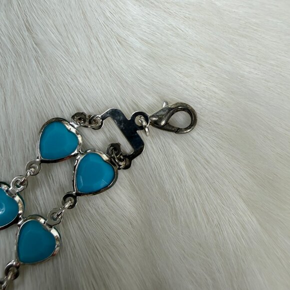 Lightweight Sky Blue Plastic Heart & Silver Tone Link Bracelet 8.25" - Picture 6 of 6
